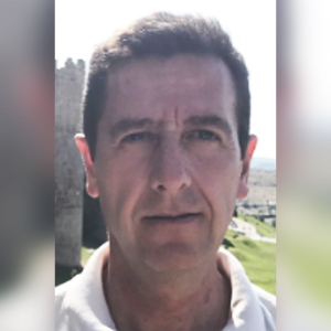 Santiago Ruiz